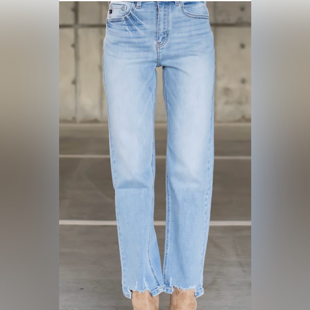 NWT KanCan Breanne high rise, straight leg jeans, SZ5